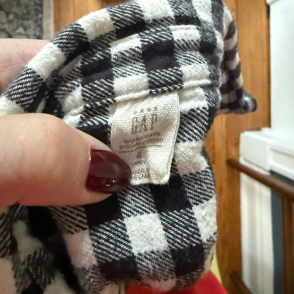 Gap Kids Black and White Checkered Shirt - Size 4